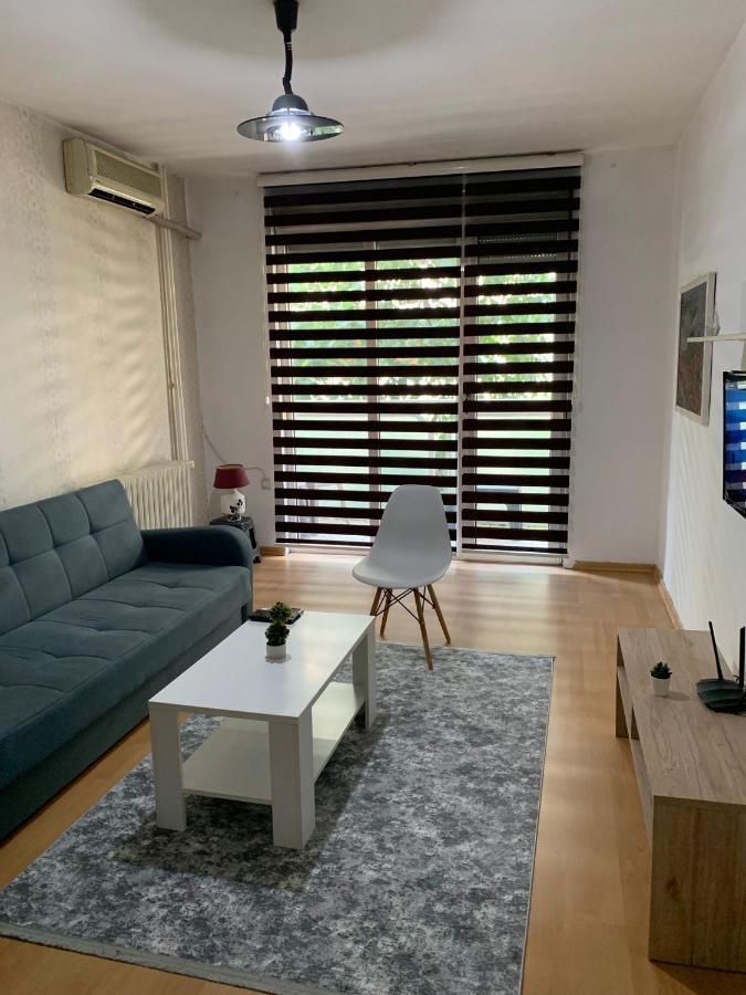 Lungro'S Square Apartment Skopje Exterior photo